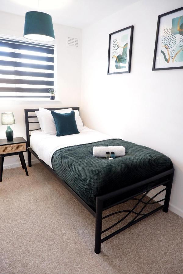 Comfortable And Cozy 4-Bedroom House Near The Hospital CBG Buitenkant foto