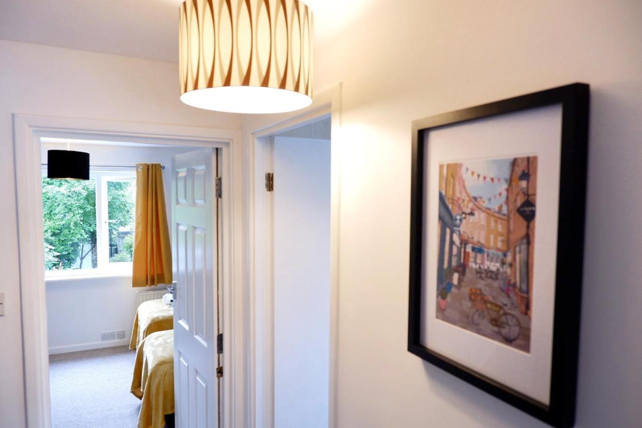 Comfortable And Cozy 4-Bedroom House Near The Hospital CBG Buitenkant foto