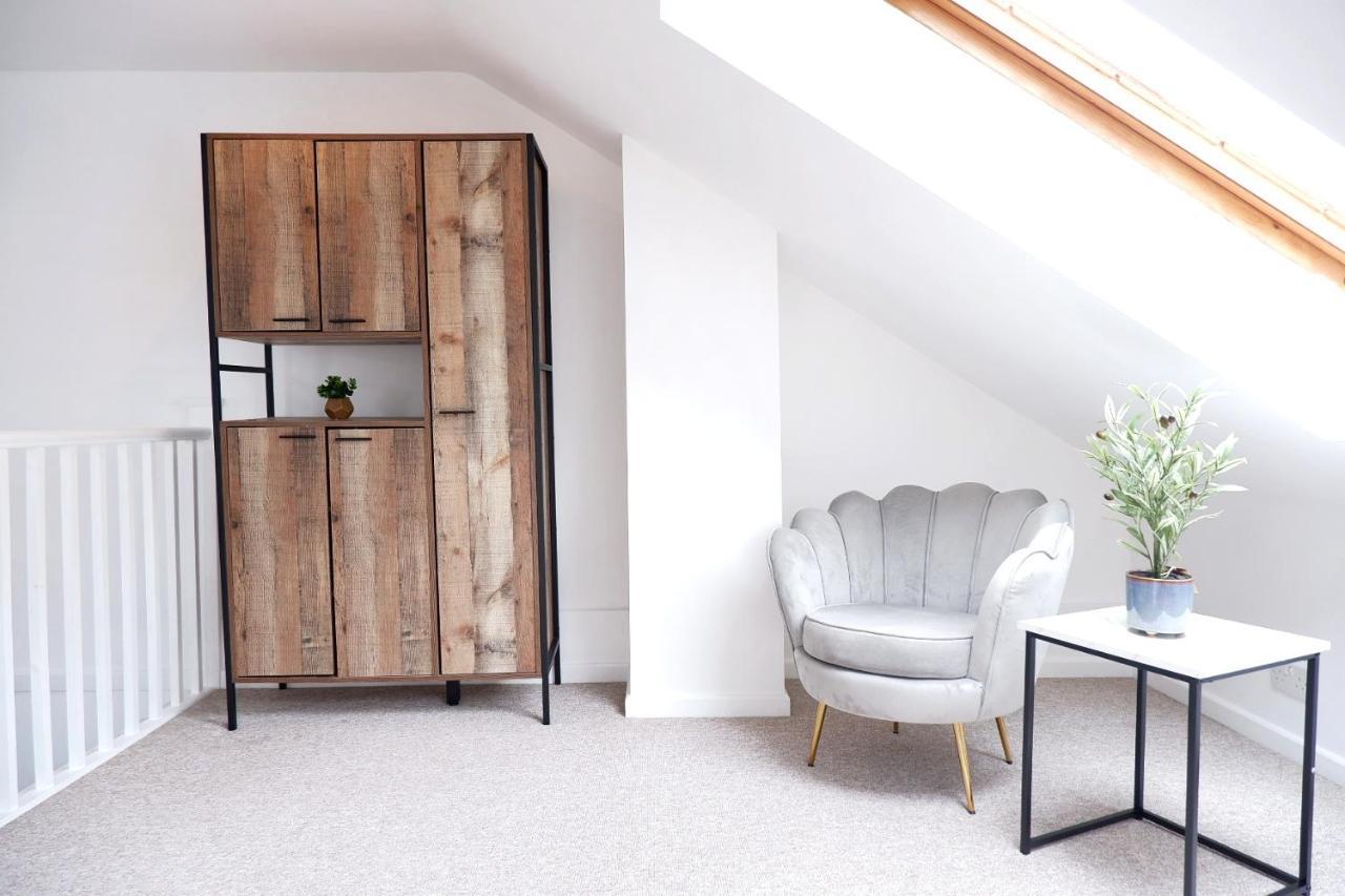 Comfortable And Cozy 4-Bedroom House Near The Hospital CBG Buitenkant foto