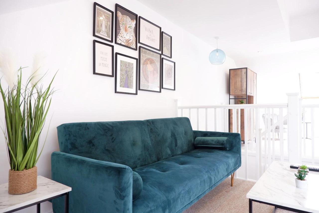 Comfortable And Cozy 4-Bedroom House Near The Hospital CBG Buitenkant foto